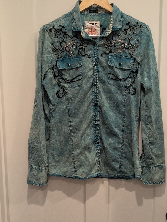 Roar Jackets & Blazers - Roar Teal Washed Denim Embroidered Shirt Jacket